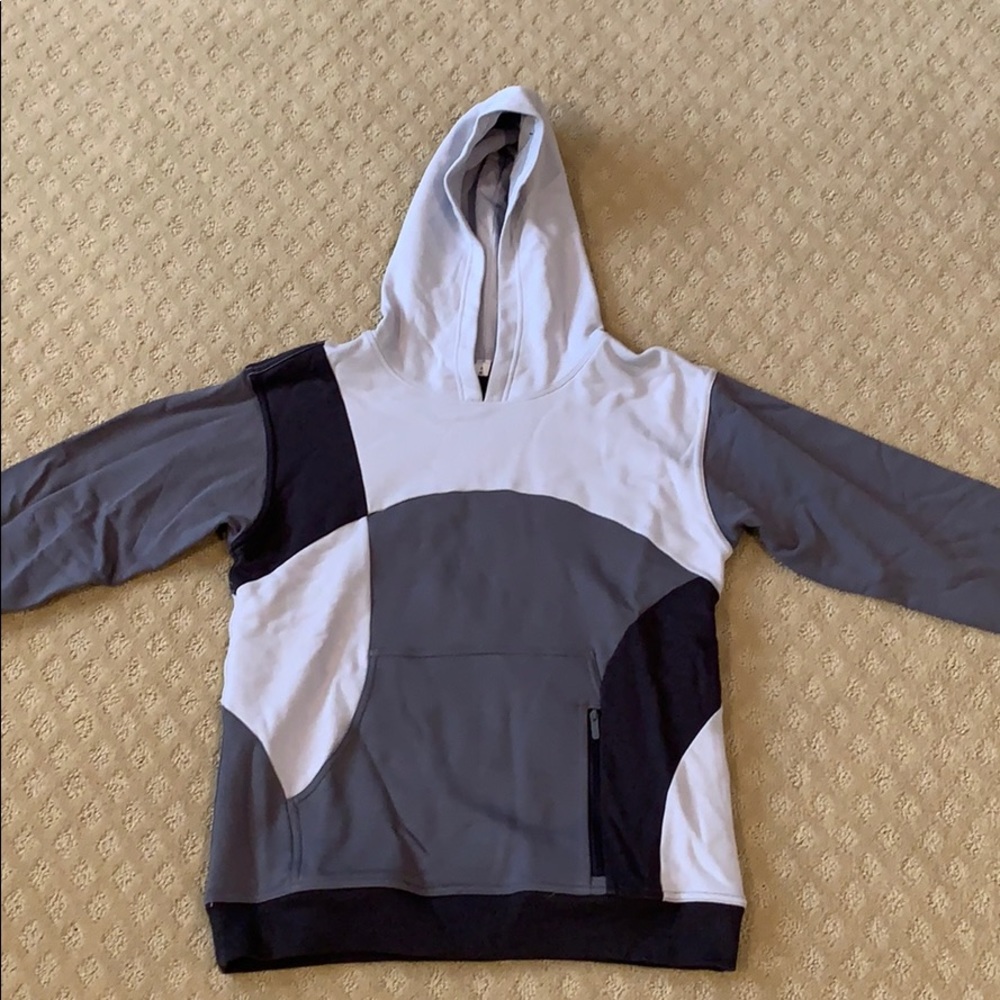 Lululemon NWOT sweatshirt